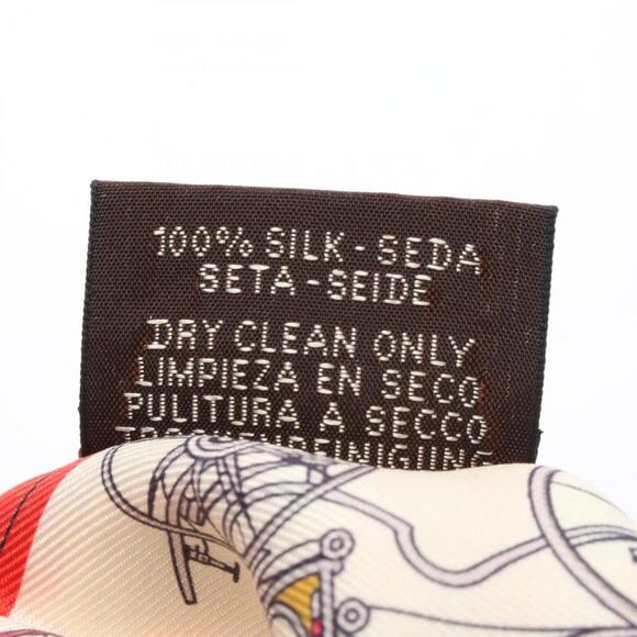 HERMES Cream Silk Scarf - Picture 3 of 4